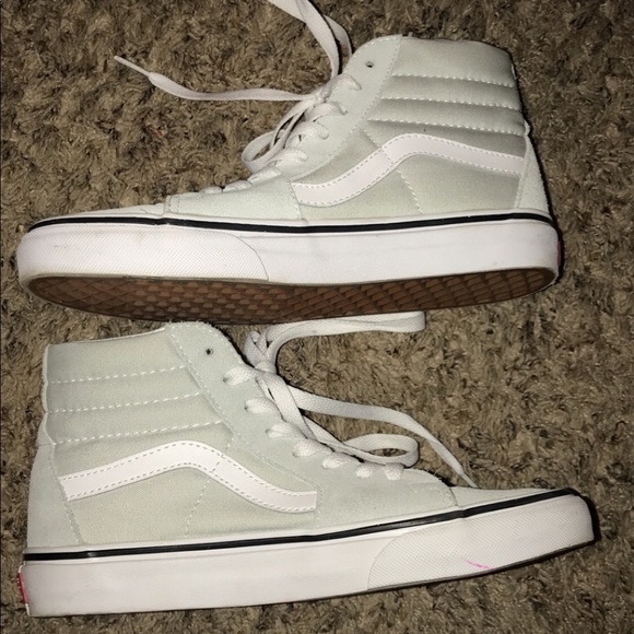 Vans - Picture 3 of 5